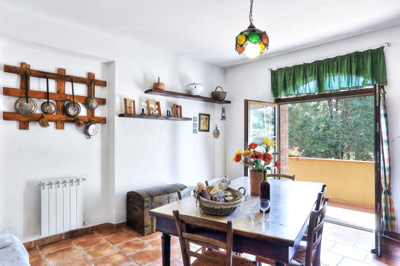Appartamento Uva - Agriturismo Le Selvole Pomarance Extérieur photo