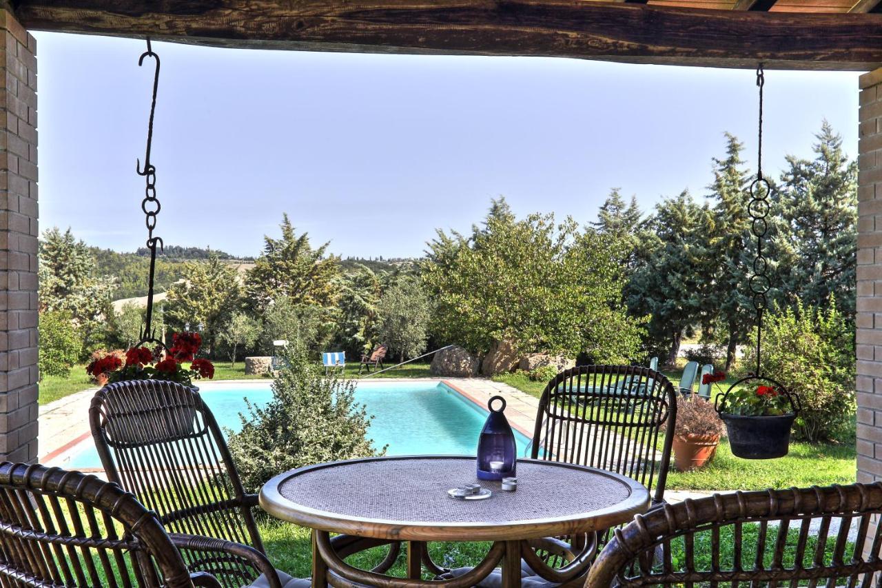Appartamento Uva - Agriturismo Le Selvole Pomarance Extérieur photo